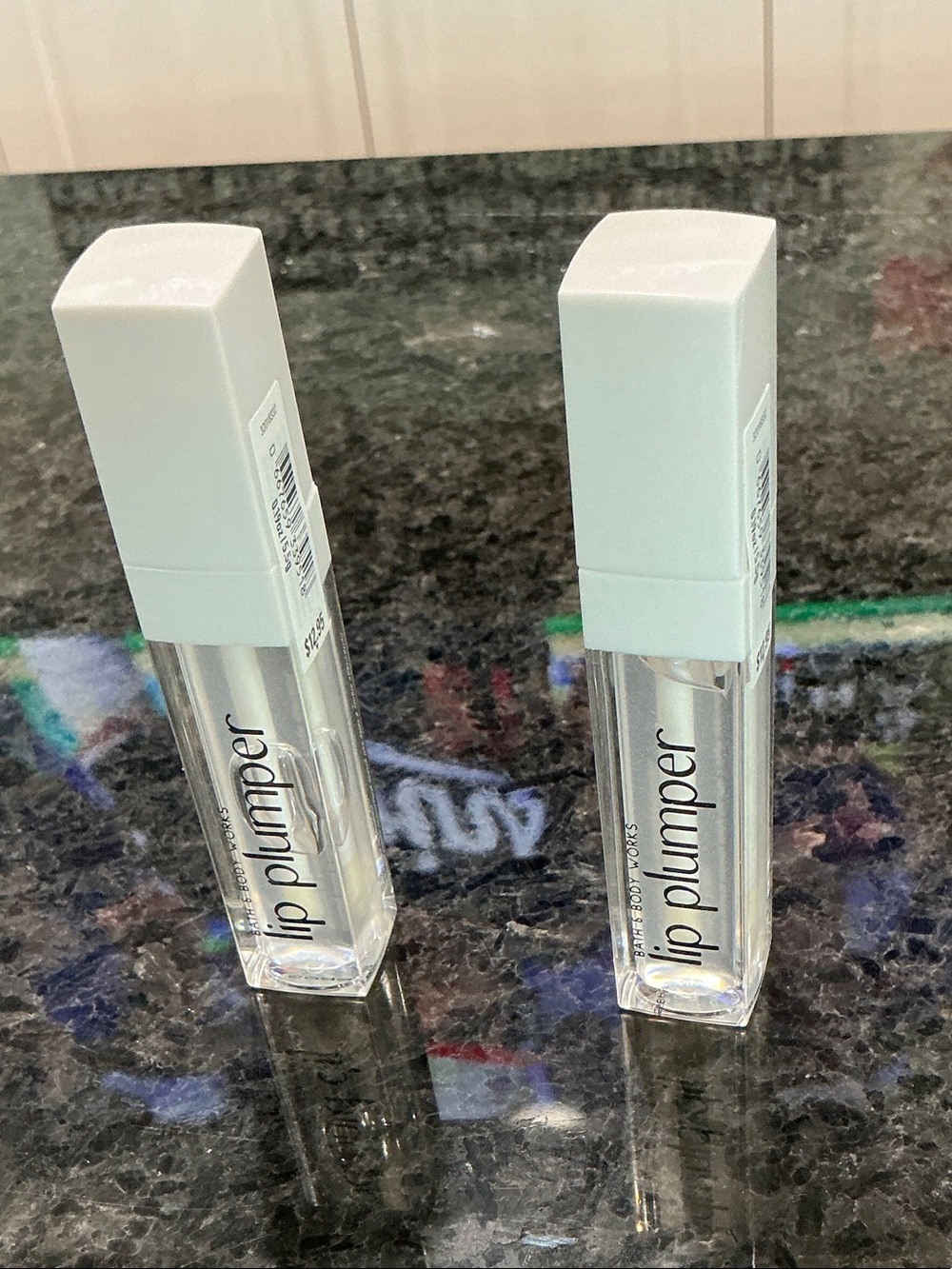 Bath & Body Works Clear Lip Plumper Gloss with White Cap